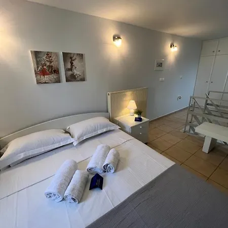 Tiny Loft In Lägenhet Argostoli (Kefalonia)
